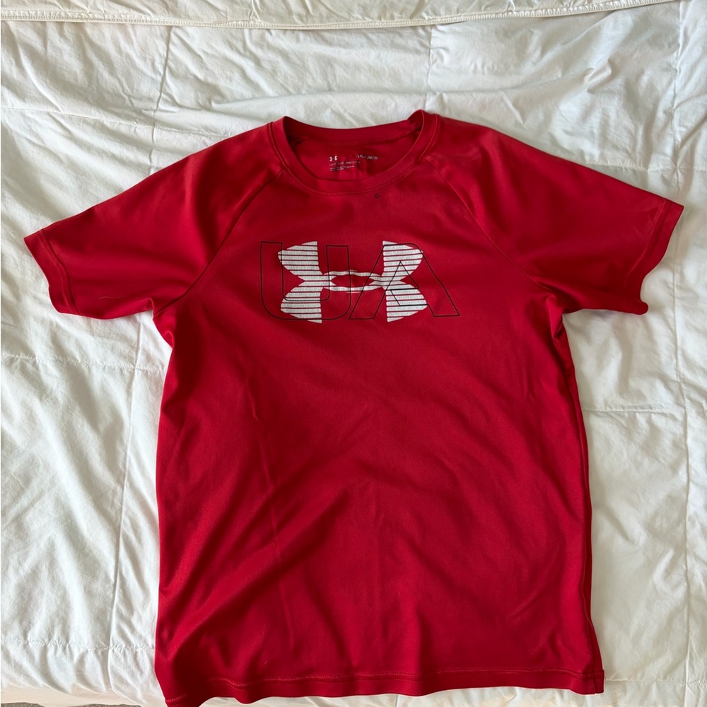 Under Armour Red Crew Neck Performance Tee
